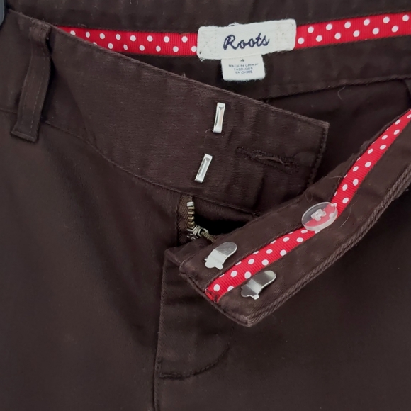 Roots long shorts Size 4 - Picture 6 of 7